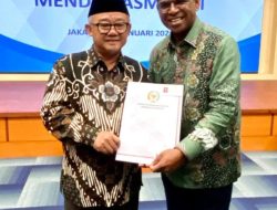 Pdt. David Waromi Desak Negara Perkuat Perlindungan Bahasa Daerah sebagai Identitas Orang Asli Papua