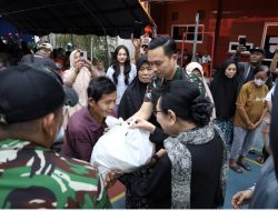Bakti Sosial Ramadan, Ibu Siti Harjanti Wismoyo Aris Munandar Salurkan 250 Paket Sembako untuk Warga Sungai Bambu