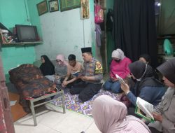 Wujud Empati dan Kepedulian, Polsek Metro Tanah Abang Bersama Polwan Melayat ke Rumah Duka Warga Karet Tengsin