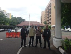 Bhabinkamtibmas Kenari Sambangi Gedung Perpustakaan Nasional Salemba, Perkuat Sinergi Kamtibmas di Wilayah Senen