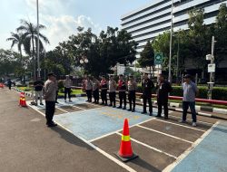 Waka Polsek Sawah Besar Pimpin Apel Pelayanan Rencana Aksi UNJUK Rasa Mahasiswa di Kantor OJK” Siagakan 16 Personil