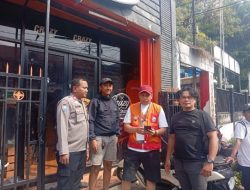 Kawal Semangat Jakmania, Polsek Cempaka Putih Pastikan Keberangkatan Suporter Persija Berjalan Aman dan Tertib