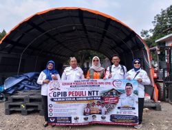 GPIB Jakarta Timur Antar Bantuan ke Pos Logistik NTT: “Bangunan Boleh Runtuh, Mental Anak Jangan”
