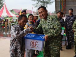 Peringati HUT Ke-81 TNI, Lanal Dumai Selenggarakan Aksi Sosial Donor Darah, Bazar Murah dan Pembagian Sembako Bagi Masyarakat Kota Dumai