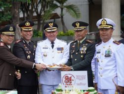 Upacara HUT ke-81 TNI di Jakarta Utara, Dandim 0502/JU Bacakan Amanat Panglima TNI Dihadapan Forkopimko Plus