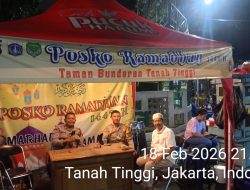 Berikan Keamanan dan Kekhusyukan Ibadah Sholat Tarawih, Wakapolsek Monitoring Wilayah Tanah Tinggi