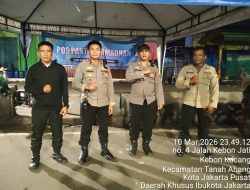 Polsek Metro Tanah Abang Monitoring Pos Pantau Ramadhan 1447 H di Blok F Tanah Abang Malam Ke-21, Situasi Aman dan Kondusif