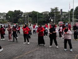 Ratusan Warga Kailolo Meriahkan Senam Bersama IKBK di Jakarta Timur