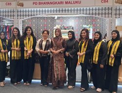 Bawa Mutiara Laut Hingga Minyak Kayu Putih Buru, Bhayangkari Maluku Boyong Produk 11 Cabang di JCC