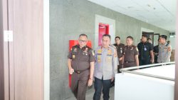 Silaturahmi ke Kejati, Kapolda Sumsel Rapatkan Barisan ‘Nyago Bumi Sriwijaya