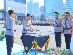 Kapolda Metro Jaya Pimpin Sertijab PJU dan Kapolres Jajaran, Penyegaran Organisasi Perkuat Pelayanan Masyarakat