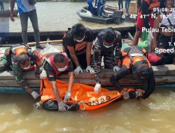 Respons Cepat Pos TNI AL Selatpanjang Bersama Tim SAR Gabungan Berhasil Temukan Korban Terakhir Kapal Karam di Perairan Mengkikip Kepulauan Meranti